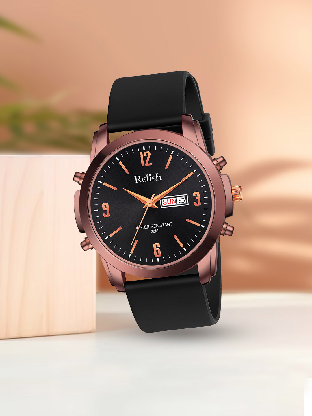 Relish Men Dial & Straps Analogue Watch RE-NW2008