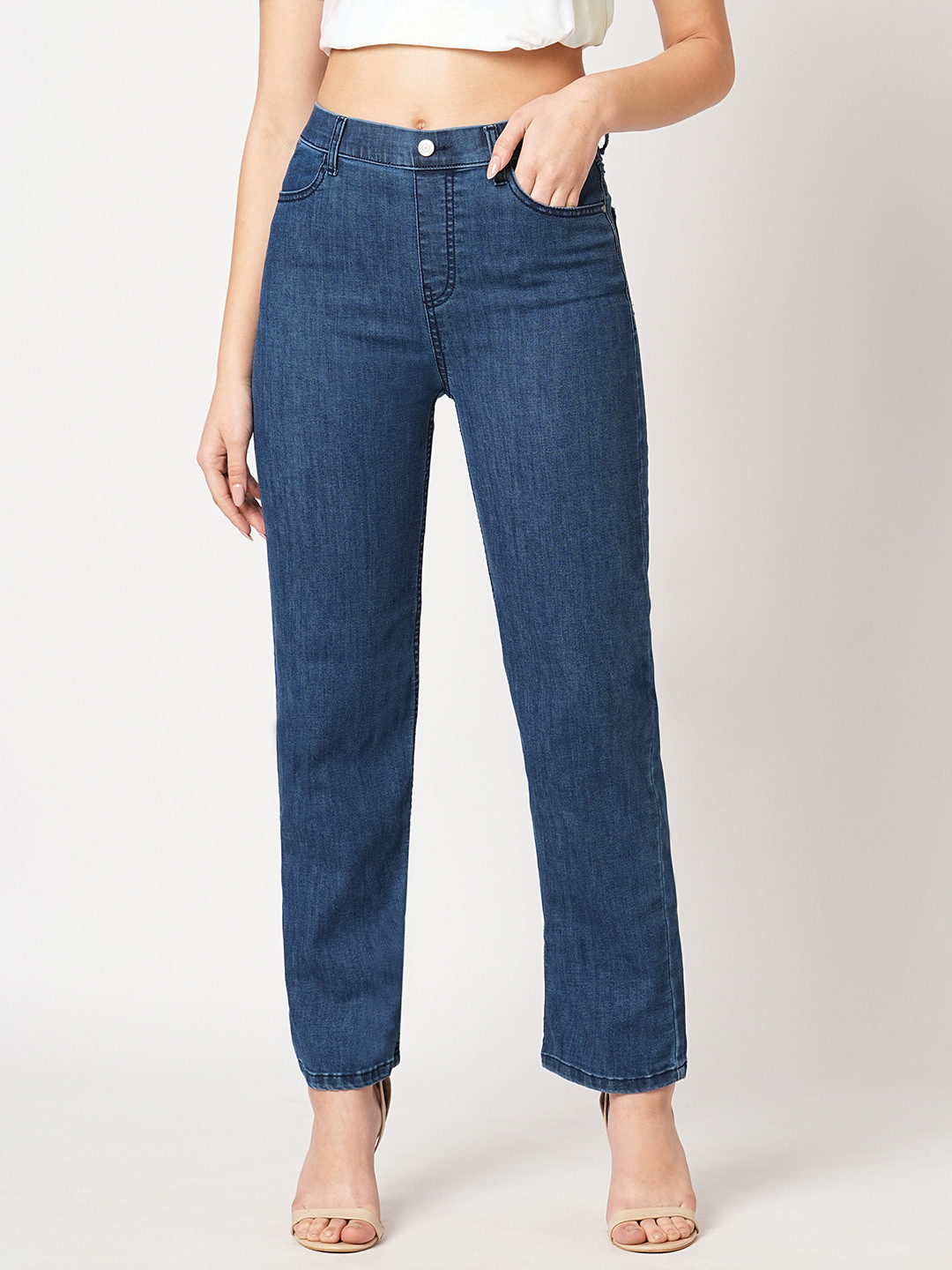 Kraus Jeans Women Straight Fit High-Rise Light Fade Jeans