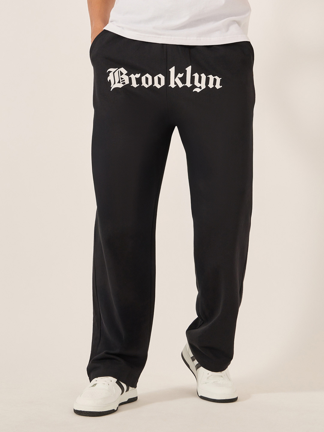 Styli Men Oversized Fit Streetwear Jogger