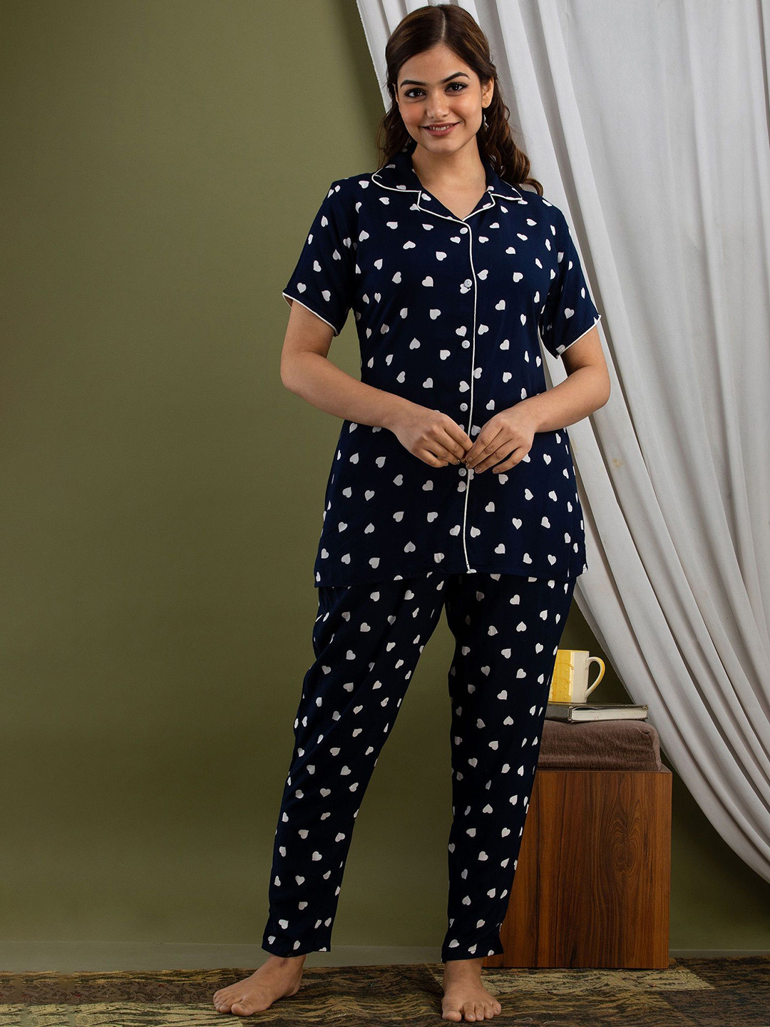 TRINABH Women Heart Printed Shirt & Pyjamas Night suit