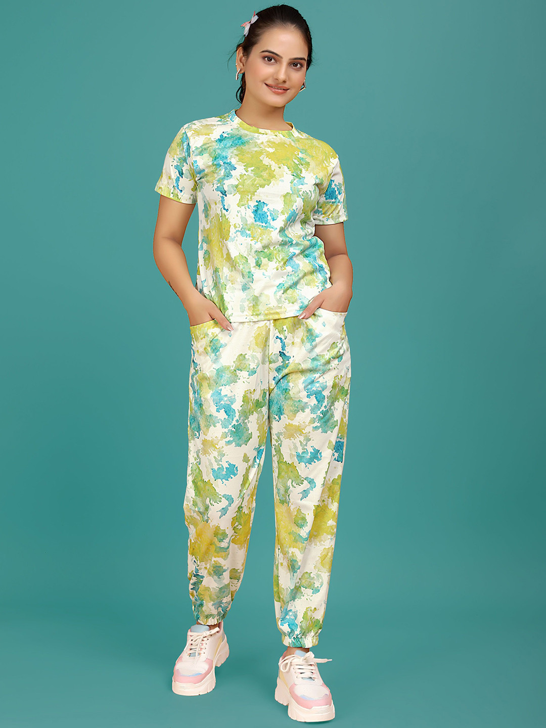 JK Creation Abstract Dyed Round Neck T-Shirt With Joggers