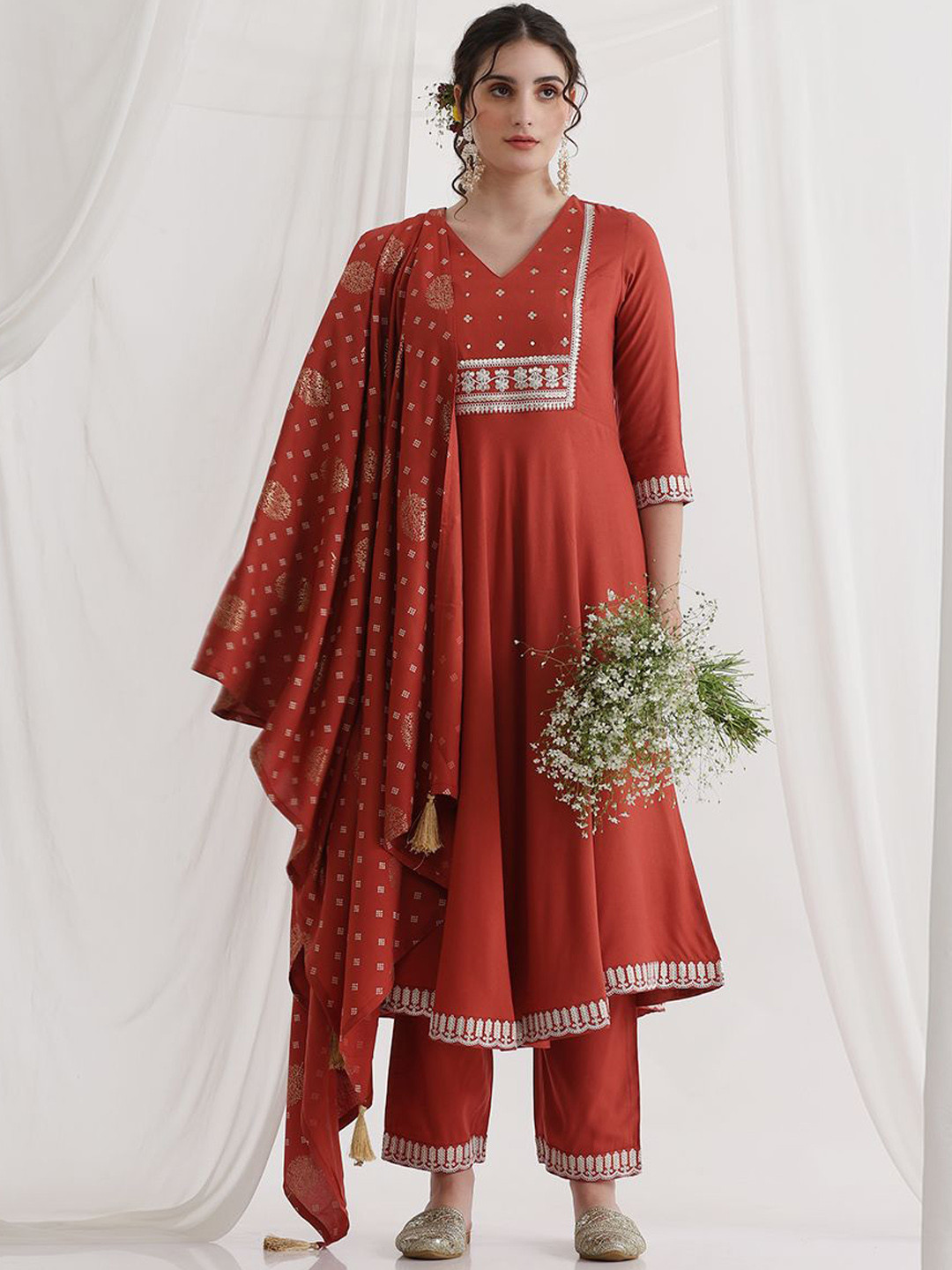 Khushal K Floral Yoke Design V-Neck Thread Work A-Line Kurta With Trousers And Dupatta