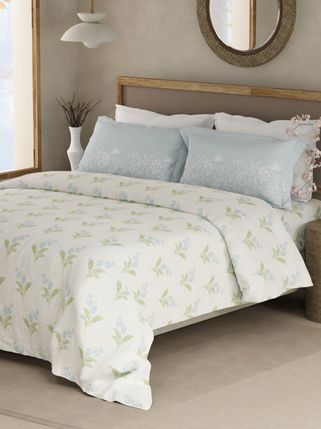 Boutique Living India Valatia Green Floral Pure Cotton Shrink Resistant 200 TC Queen Fine Bedsheet with 2 Pillow Covers-100 x 88 inches