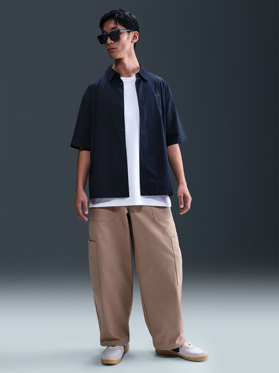 Nike Club Men's Short-Sleeve Button-Down Shirt