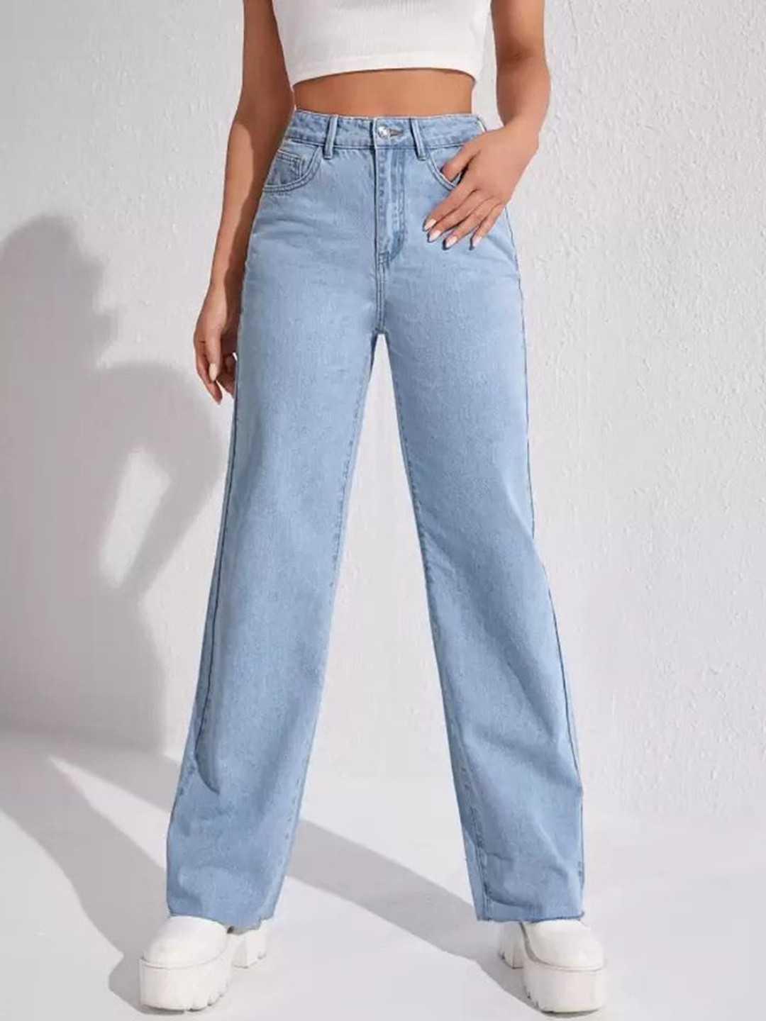 LINARIA Women Classic Relaxed Fit Highly Distressed Jeans