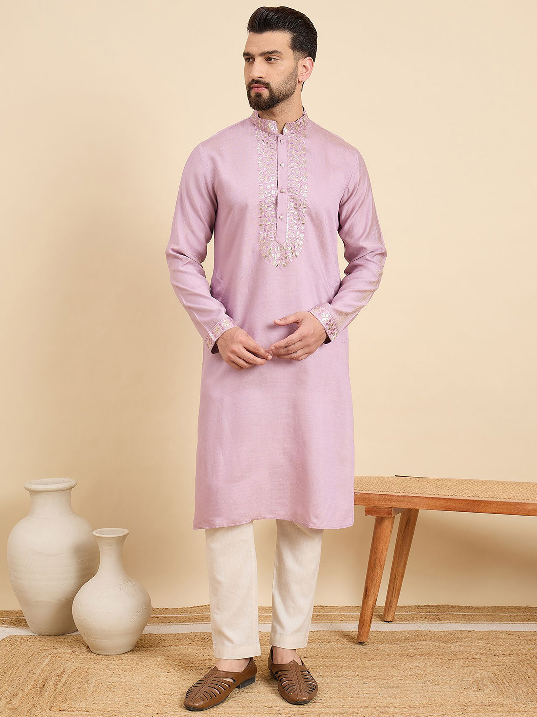 House of Pataudi Floral Embroidered Mandarin Collar Thread Work Kurta