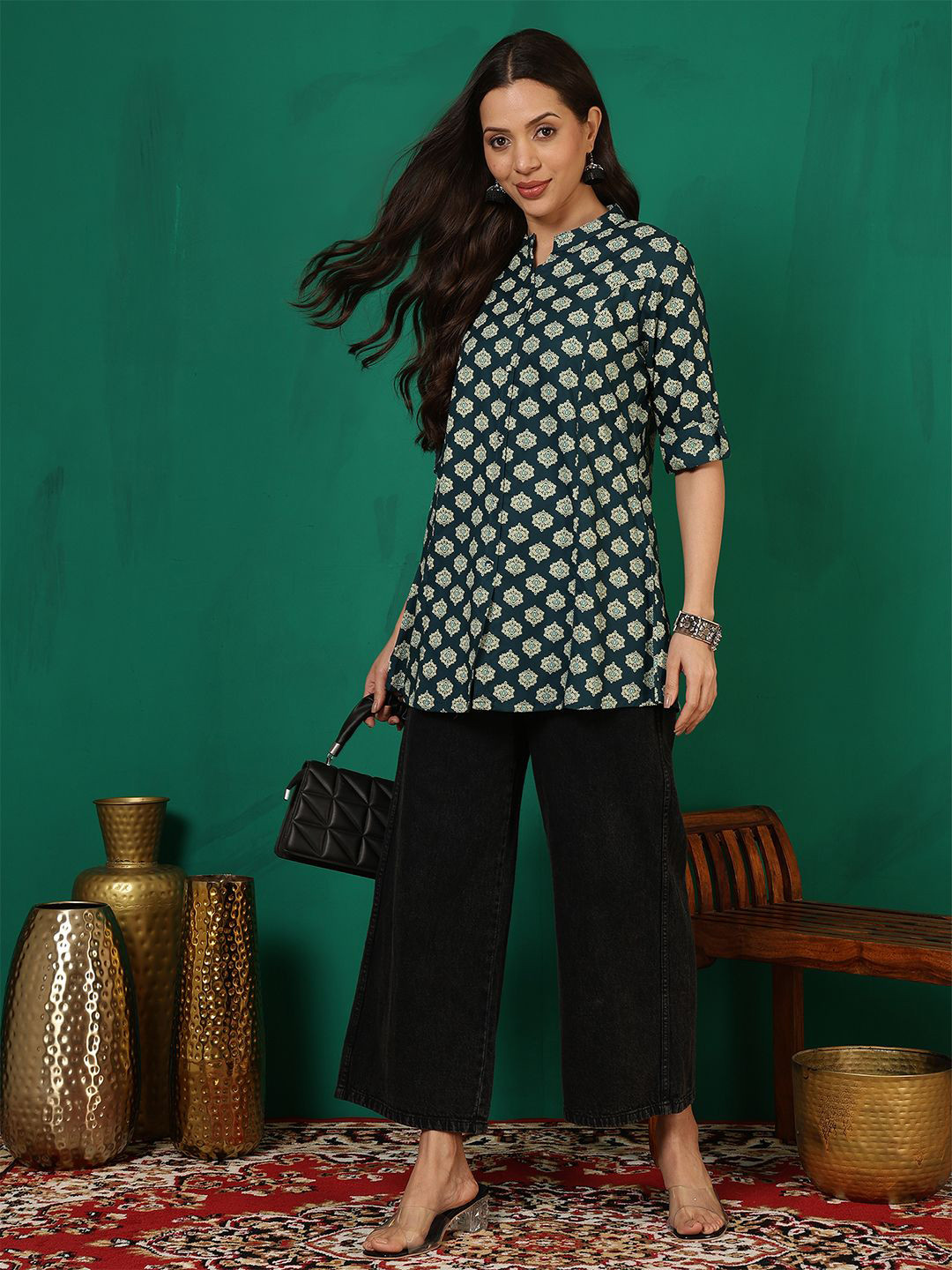 Sangria Floral Printed Mandarin Collar Neck Top