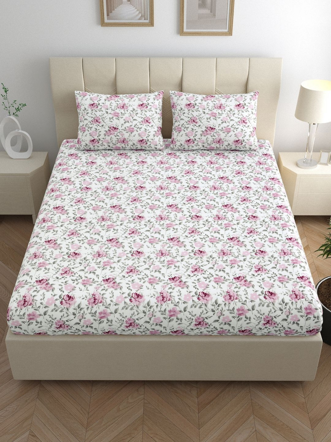 LINENWALAS Happy Sleeping White Printed Cotton 210 TC Queen Bedsheet Set 1.52 m x 1.98 m