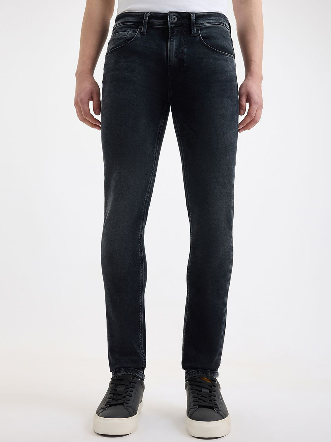Pepe Jeans Men Chinox Slim Fit Light Fade Mid-Rise Stretchable Jeans