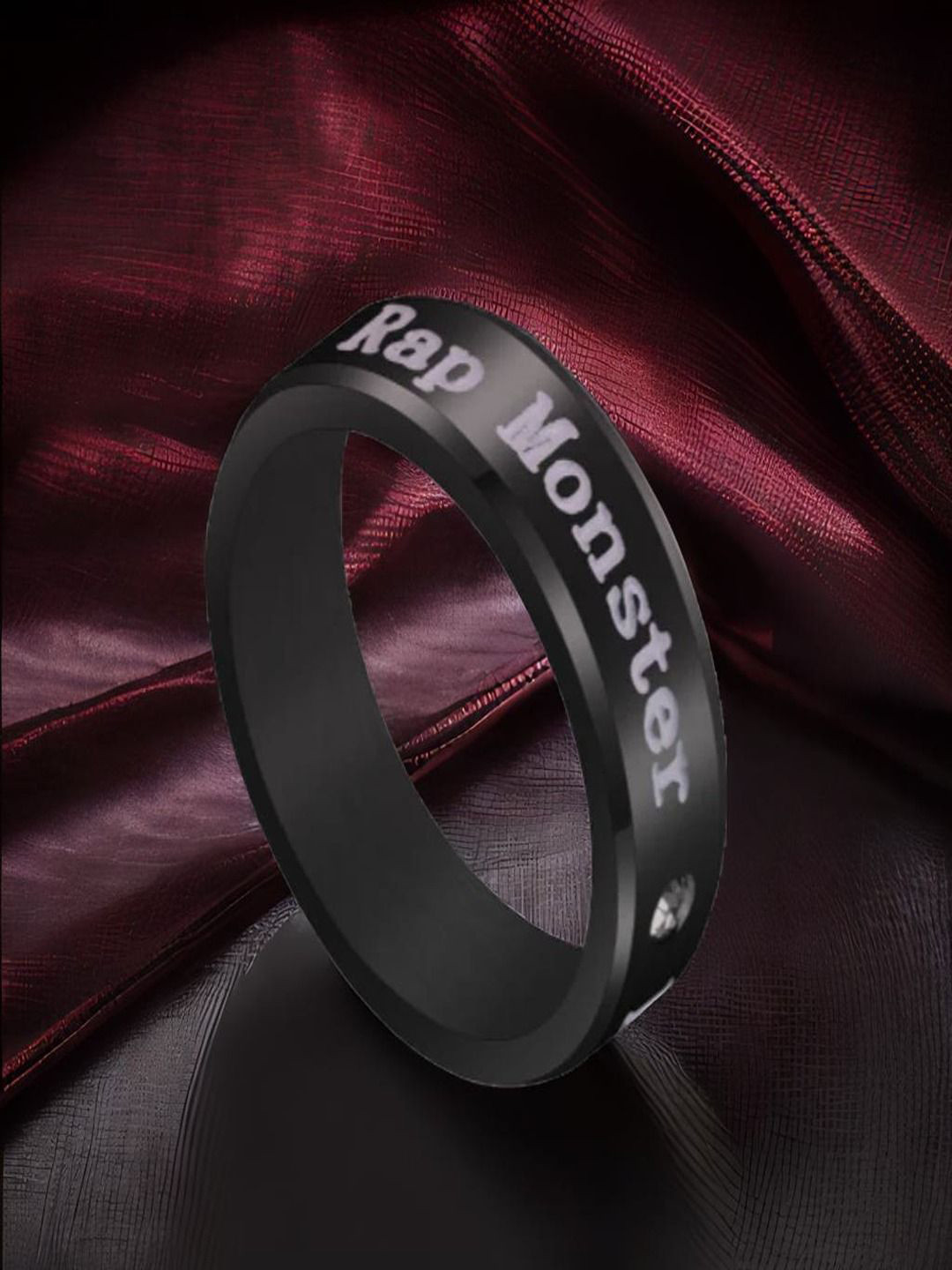 DIVASTRI Rhodium-Plated Black K-Pop Rap-Monster-Star Finger Ring