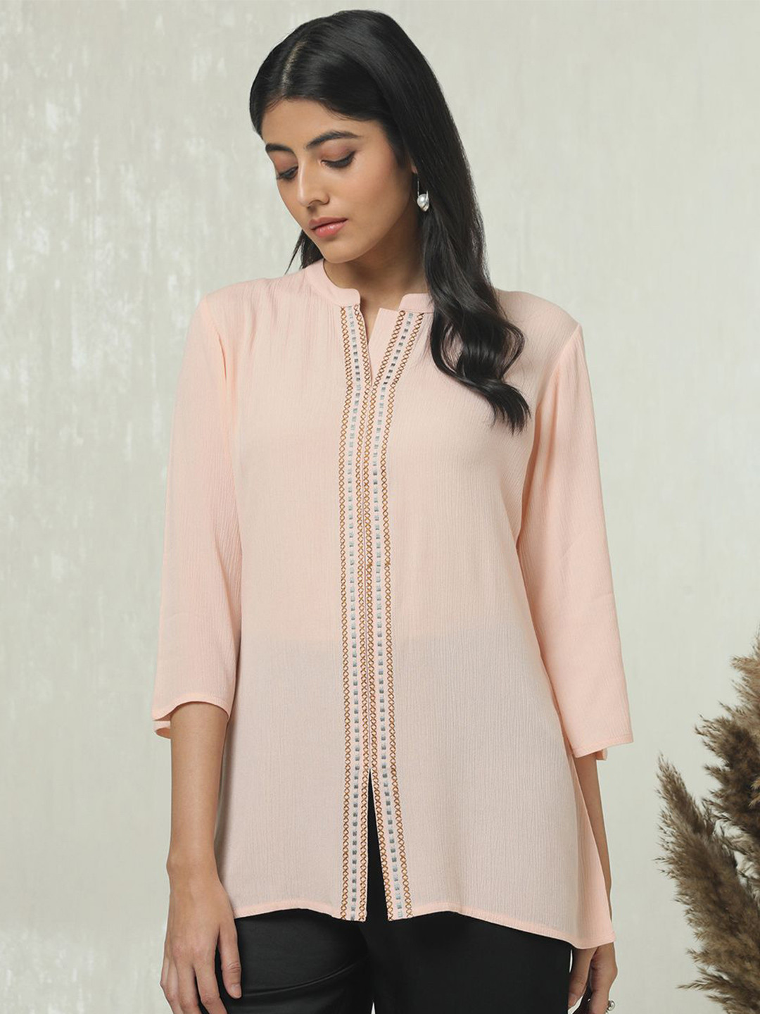 Soch Women Embroidered Mandarin Collar Straight Short Kurti