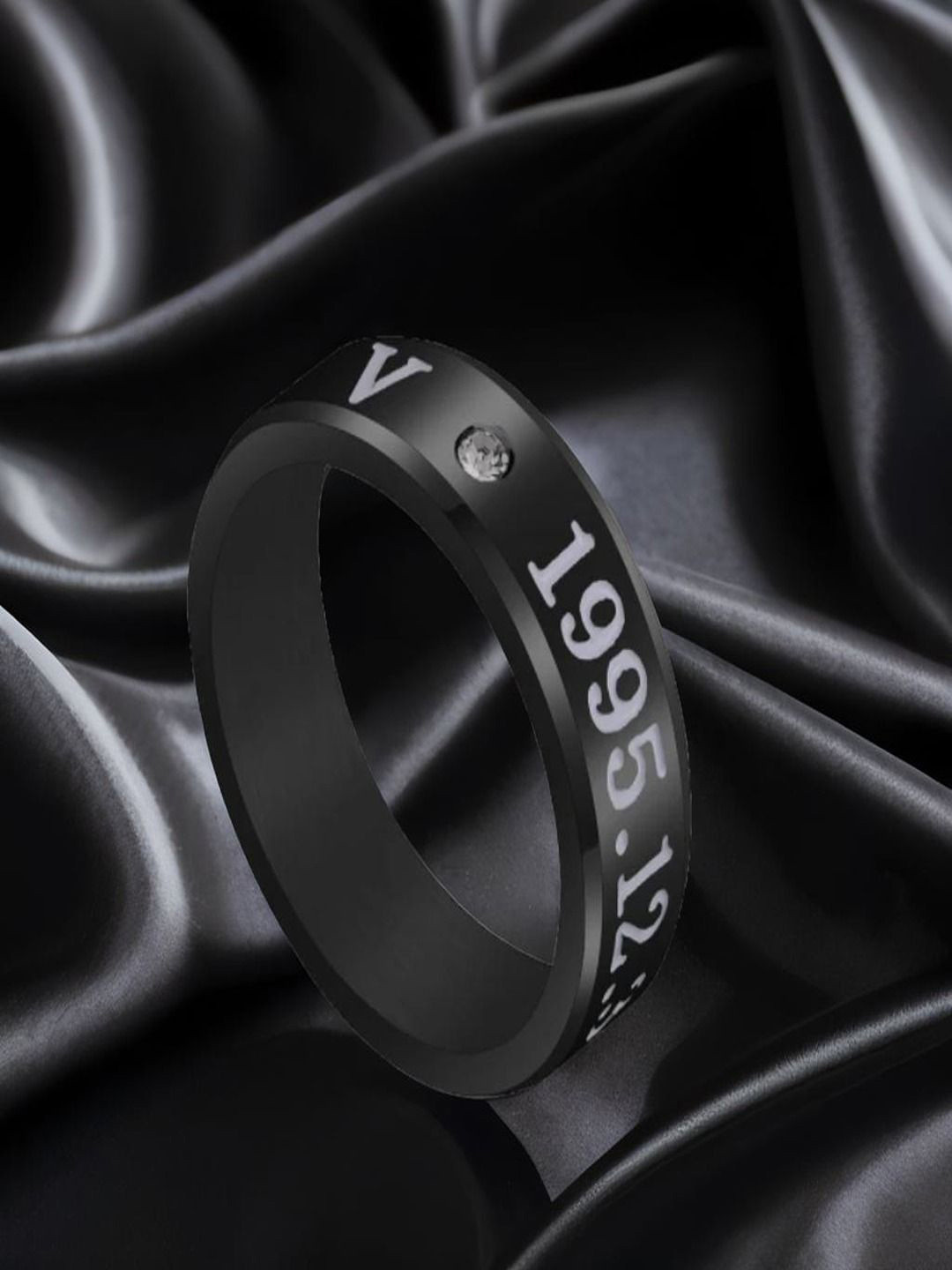 DIVASTRI Rhodium-Plated K-Pop Jin-Star Finger Ring