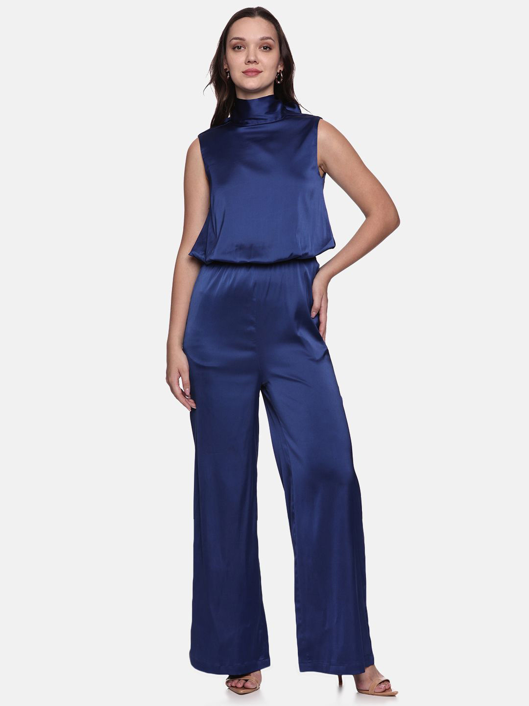 ISU lue Halter Neck Jumpsuit