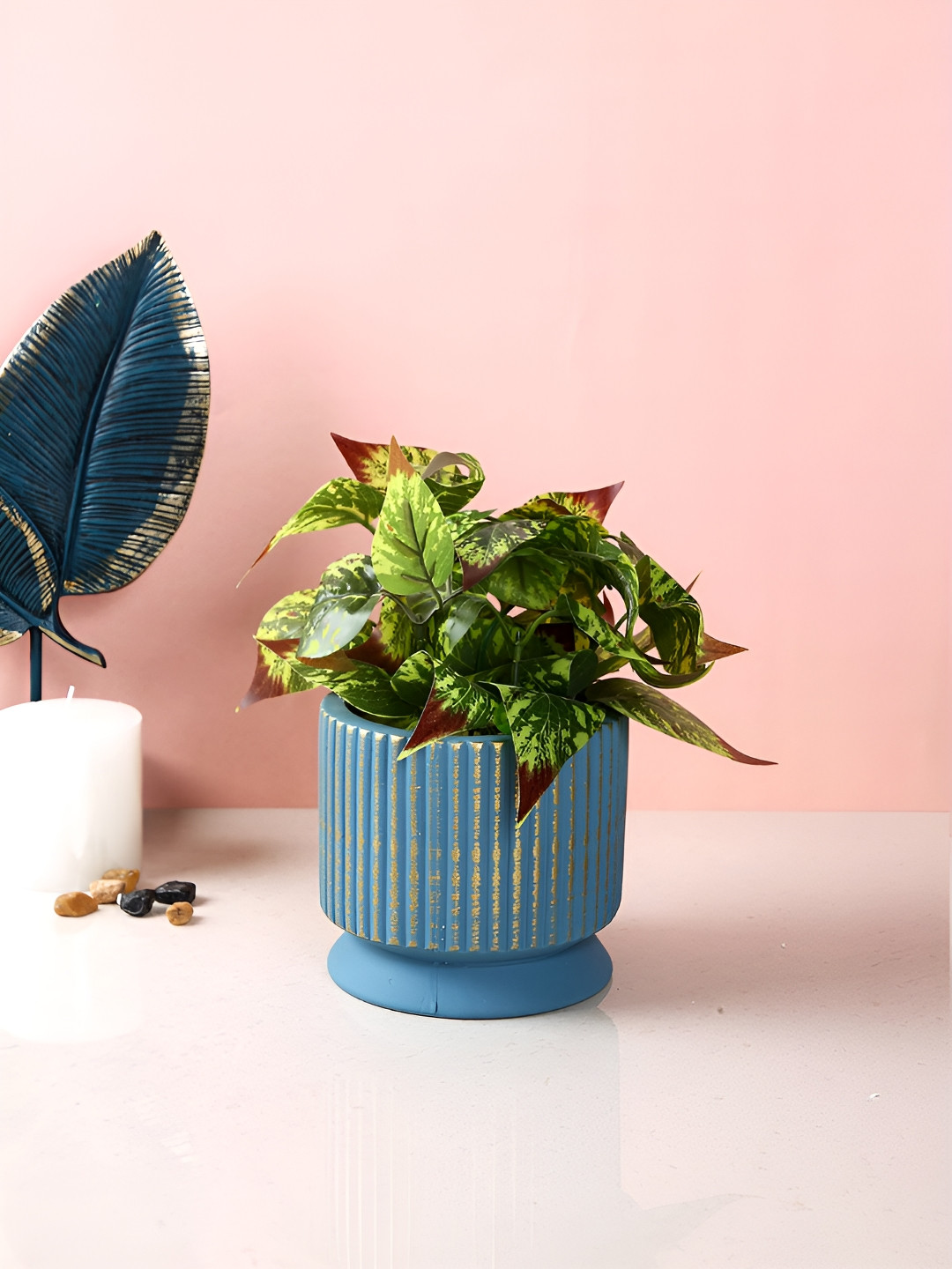 TAYHAA Blue & Gold-Toned Textured Ribbed Ceramic Planter