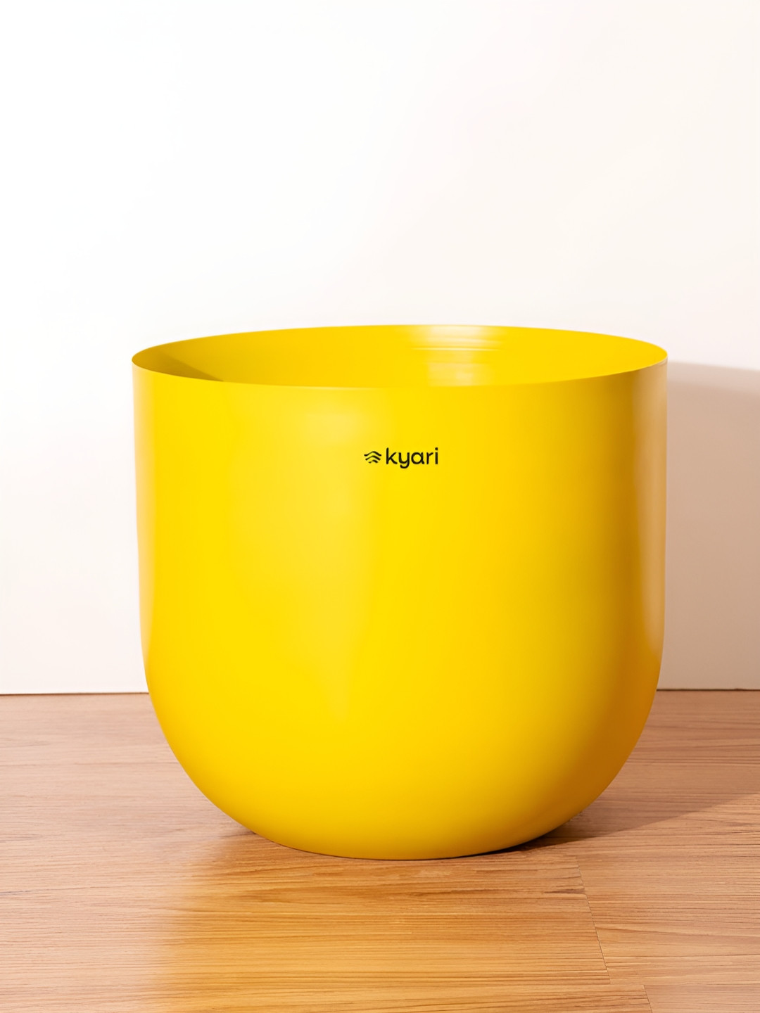 Kyari Yellow & Black Metal Rust Free Planter