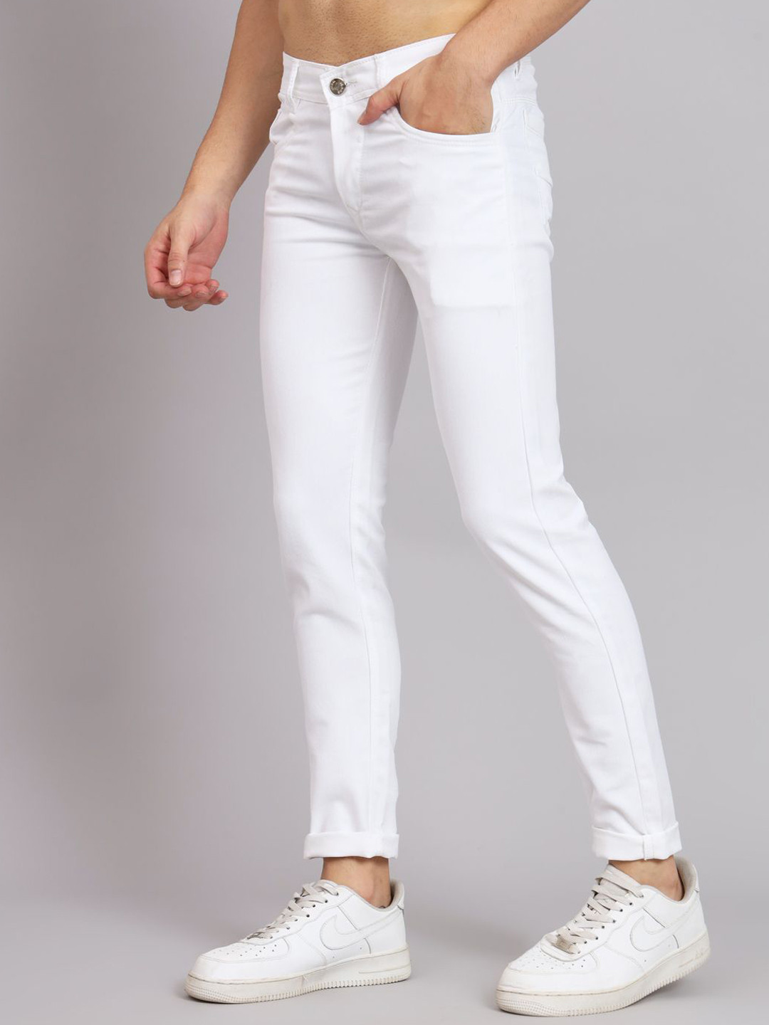 LINARIA Men Classic Straight Fit Stretchable Jeans