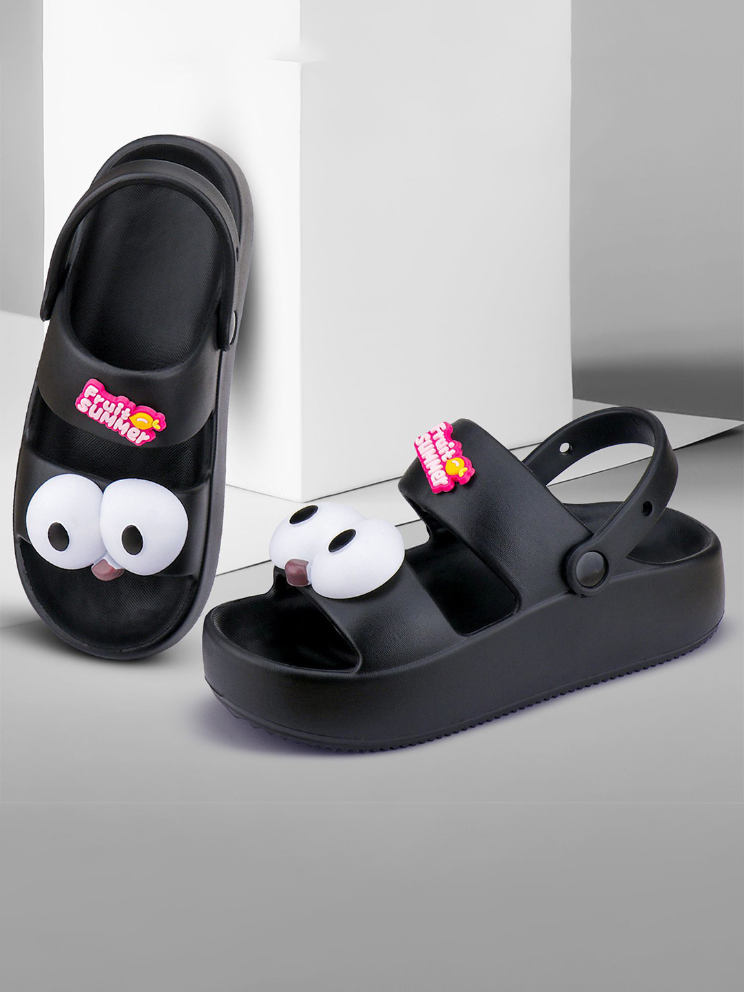 VOKLINE Women Trendy Clogs