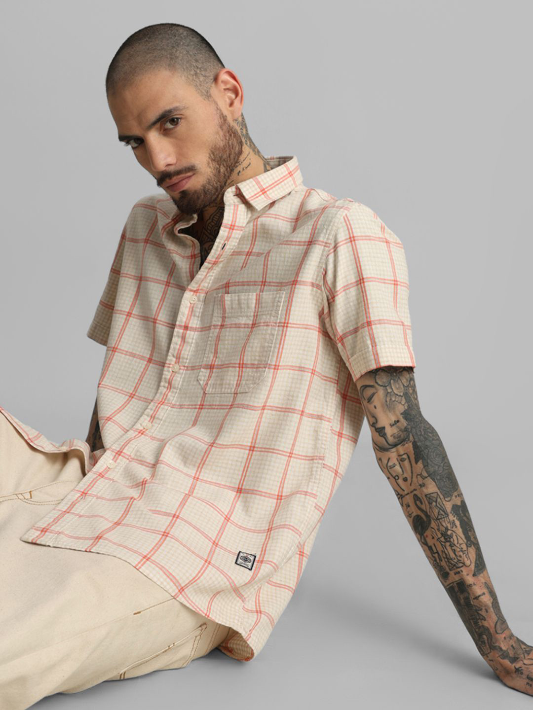 Klub Fox Men Slim Fit Spread Collar Windowpane Checked Cotton Casual S