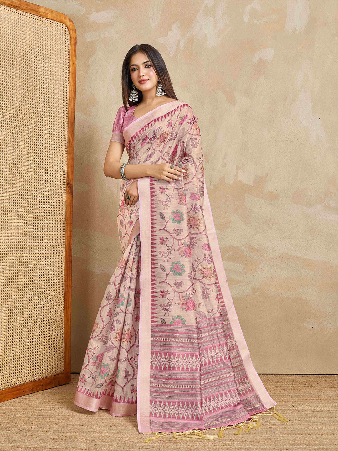 DOI MOI Floral Printed Ready to Wear Bagh Saree