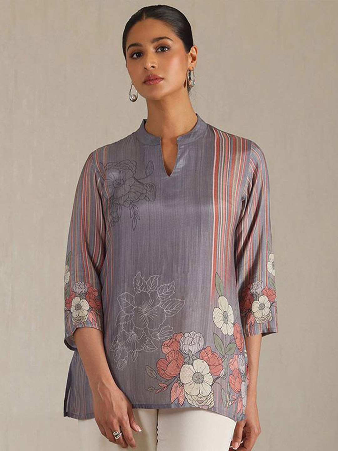 Soch Women Floral Printed Mandarin Collar Straight Kurti