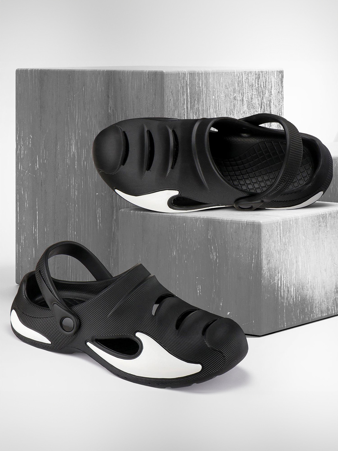 VOKLINE Men Casual Clogs Flip Flops