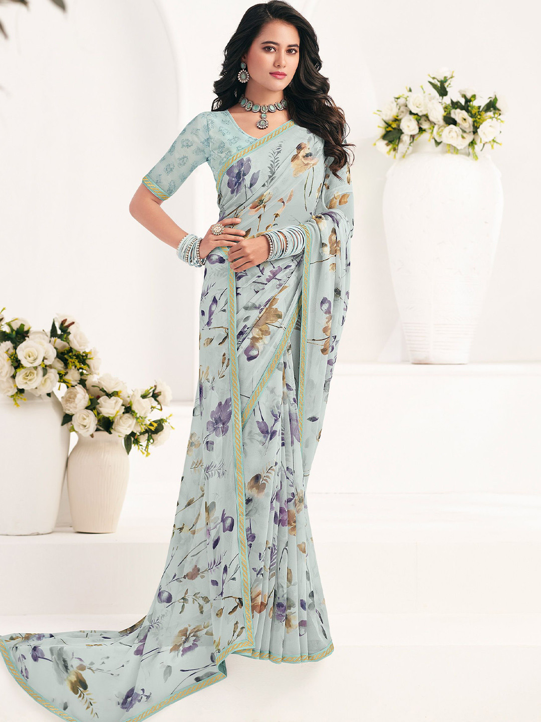 Laxmipati Floral Printed Saree With Blouse Piece