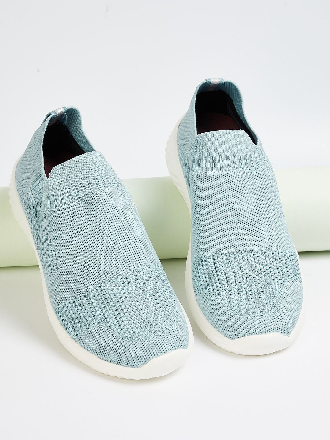 max Women Outdoor Walking Shoes