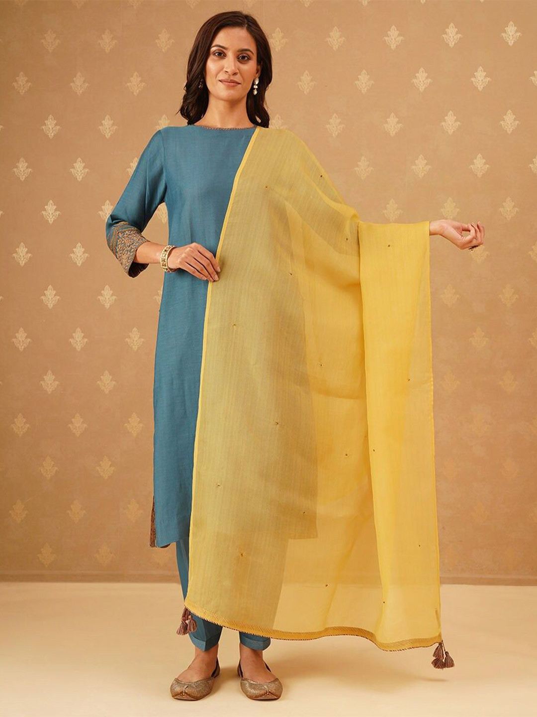 JAYPORE Cotton Silk Dupatta With Tassel Border