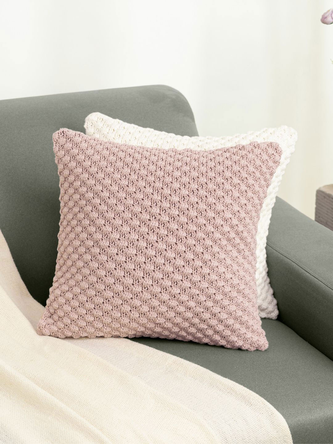 haus & kinder Pink Self Design Polyester Silk Breathable 2 Pcs Cushion Covers -16x16In