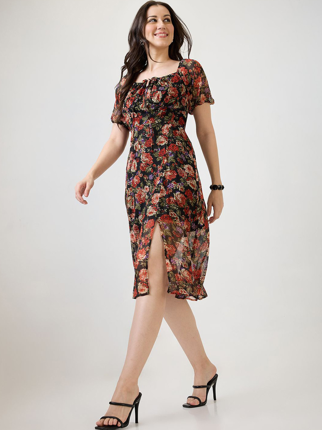 Globus Floral Printed Tie-Up Square Neck Puff Sleeves Side Slit Fit & Flare Midi Dress