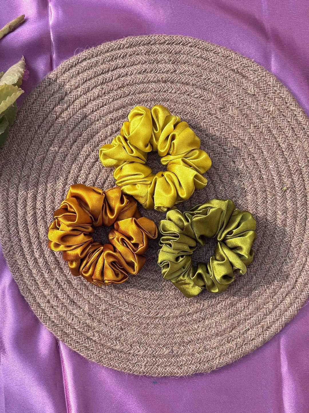 UMAHI Women Set of 3 Satin Hair Scrunchies