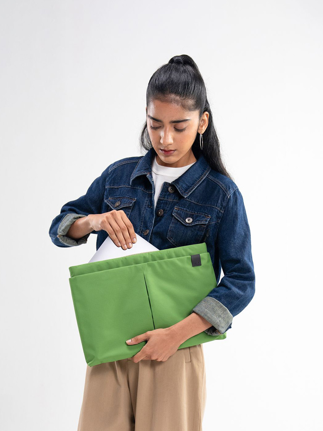 DailyObjects Unisex Seagrass Pivot Laptop Sleeve Large