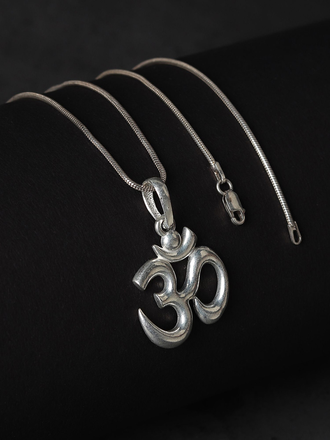 Metronaut 925 Sterling Silver OM ji Contemporary Pendant