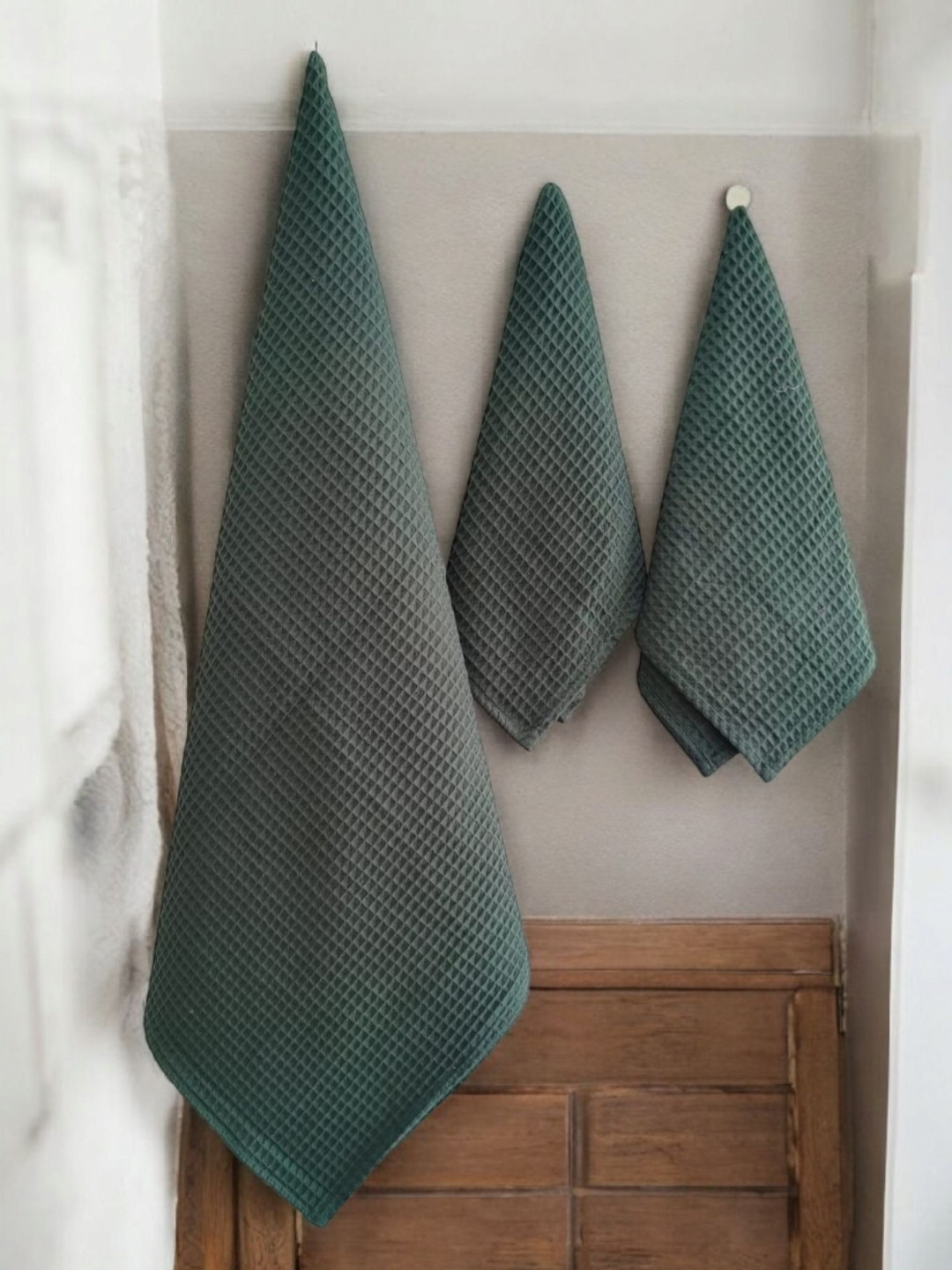 Feels Like Home Pure Hue Green 3 Pieces Self Design Cotton 250 GSM Towel Set