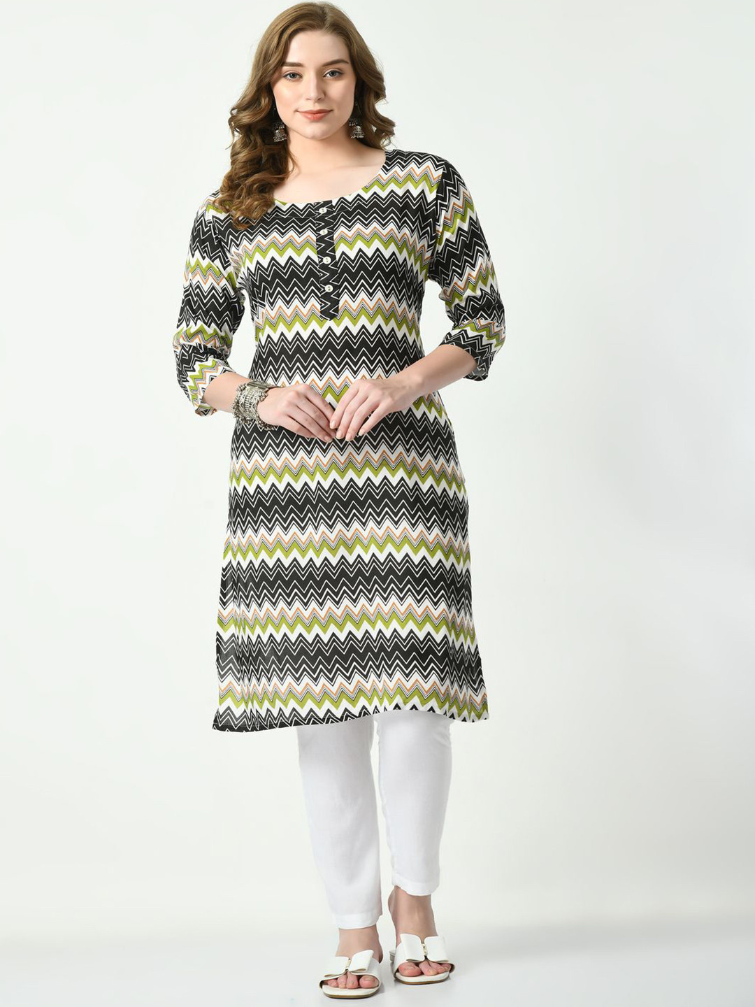 MAURYA Chvron Printed Round Neck Pure Straight Kurta