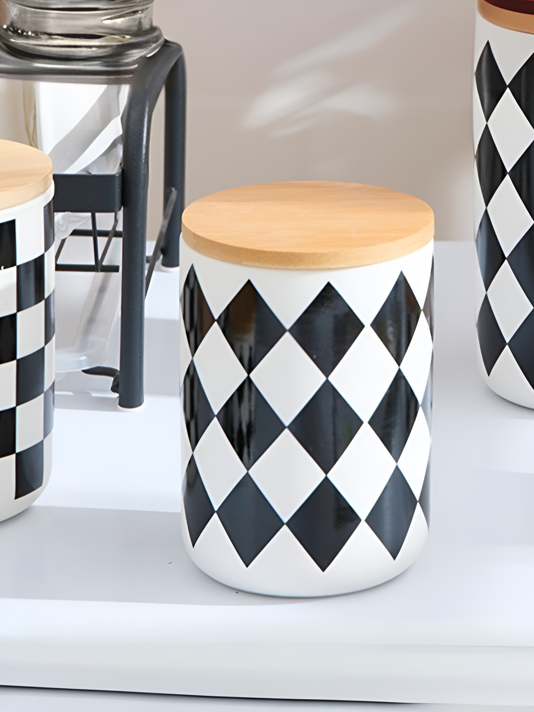 The Better Home White Argyle Ceramic Air Tight Clip-On Canister-800ml