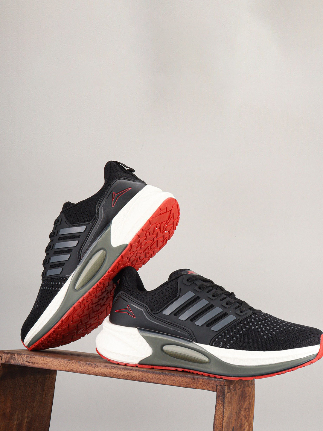 JQR Men STREAK PLUS-2 Running Shoes