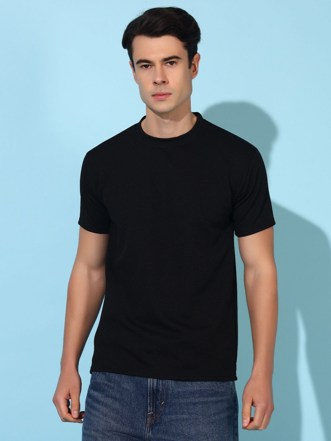 Christy World Men Pockets T-shirt