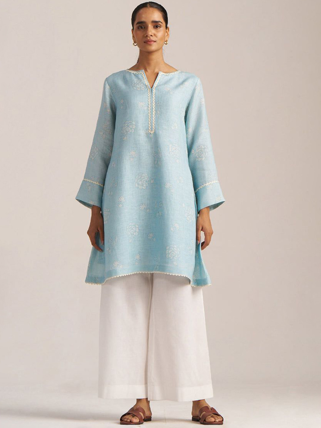 Ganga Floral Printed Notch Neck Panelled Linen A-Line Kurta