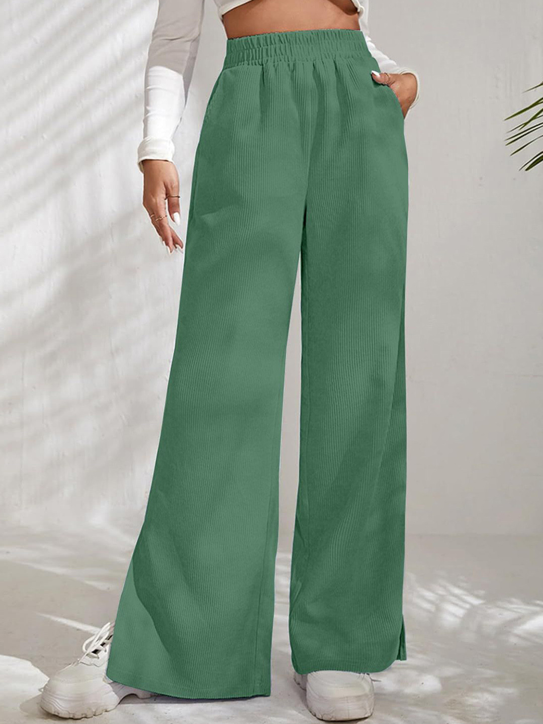 RAJOVATI Women Loose Fit Trousers