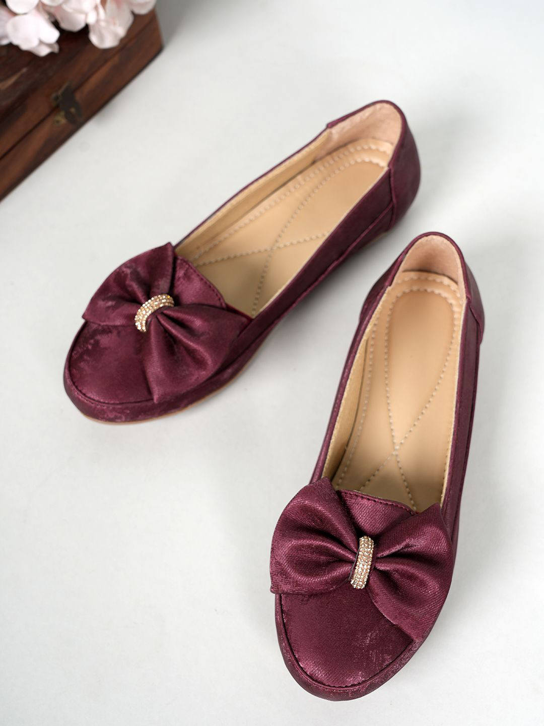 SAPATOS Women Party Mojaris with Bows Flats
