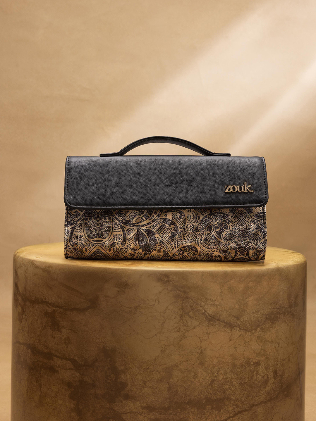 ZOUK Rhea Kapoor Colaba Shirin Textured Water Resistant Jute Envelope Clutch