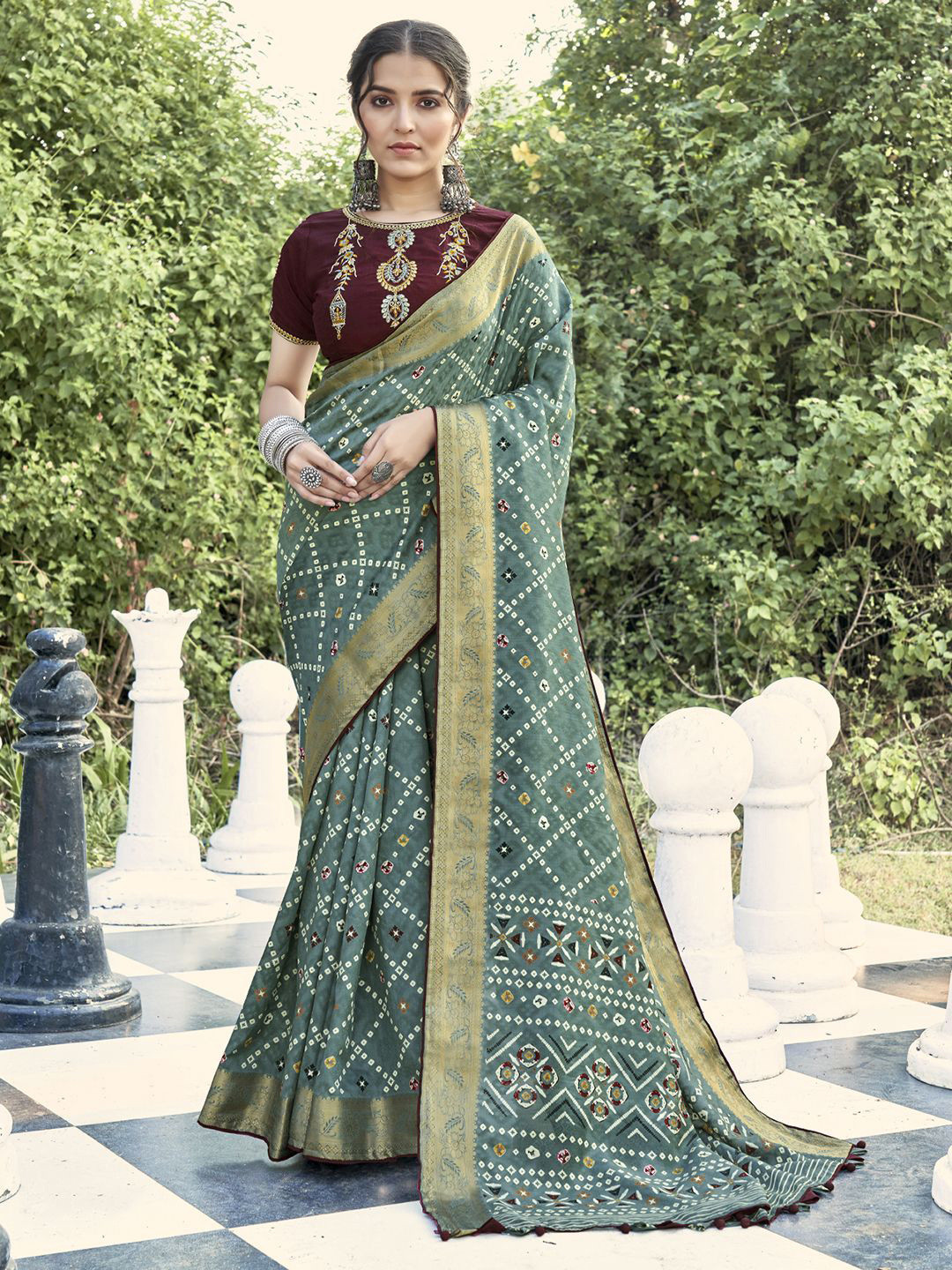 Panzora Bandhani With Zari Border Silk Blend Saree