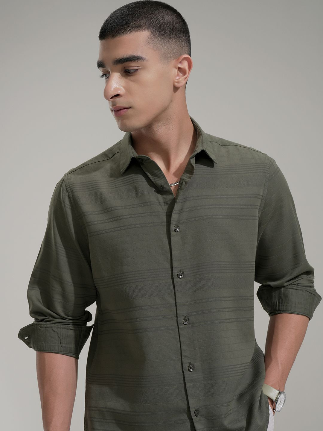HIGHLANDER Men Comfort Slim Fit Opaque Casual Shirt