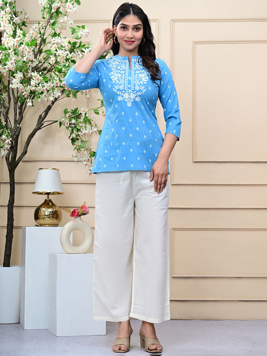 RAABA Floral Embroidered Mandarin Collar Pure Cotton Kurti With Palazzos