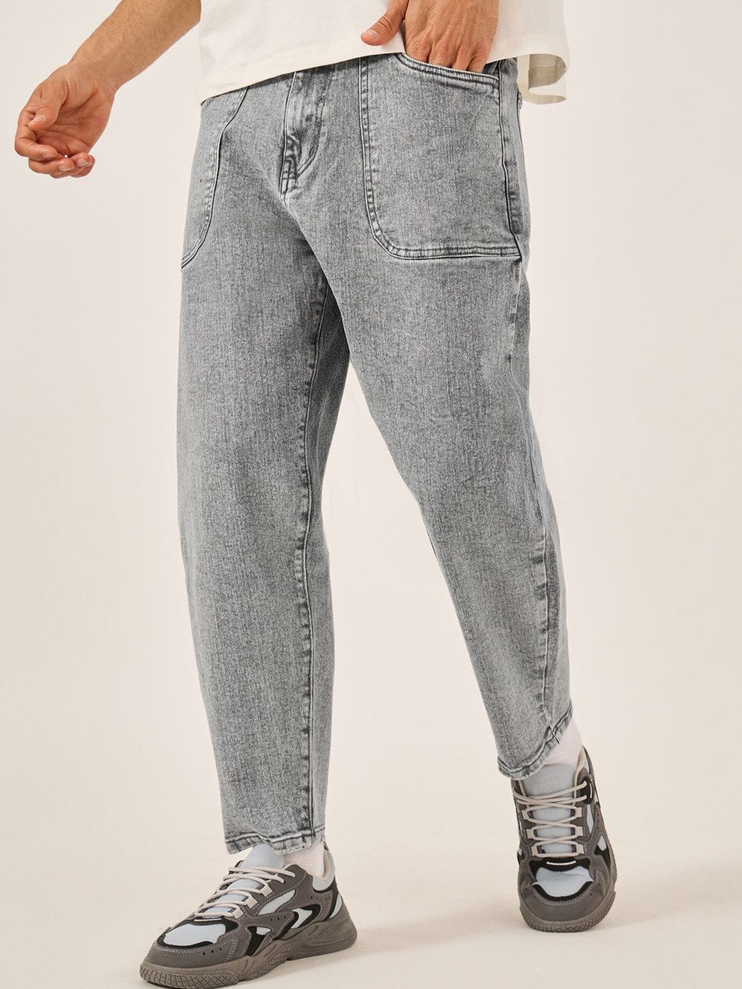 Styli Men Mid Rise Siver Wash Balloon Fit Jeans