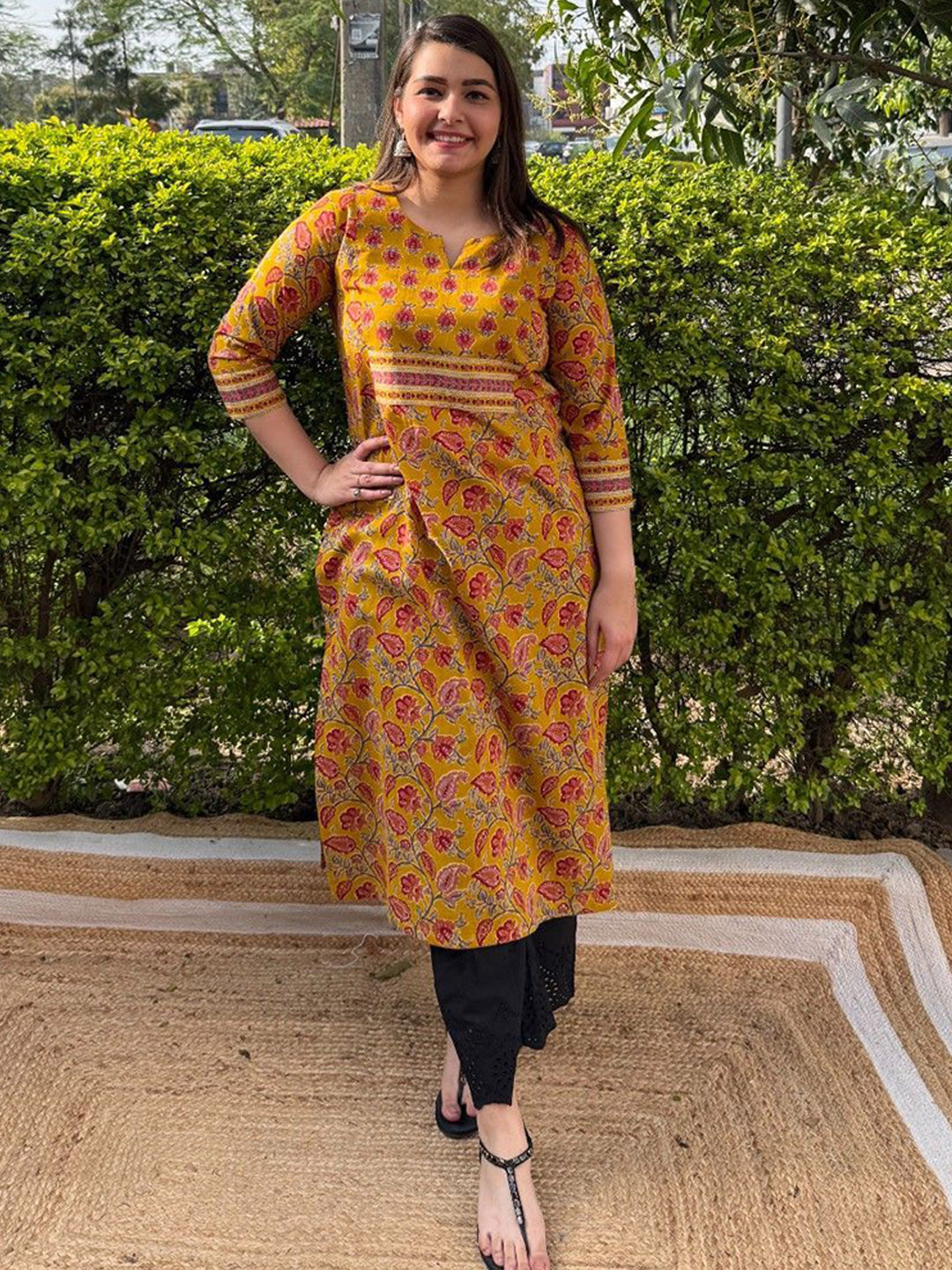 Sanskritam Floral Printed Notch Neck Patchwork Pure Cotton Kurta