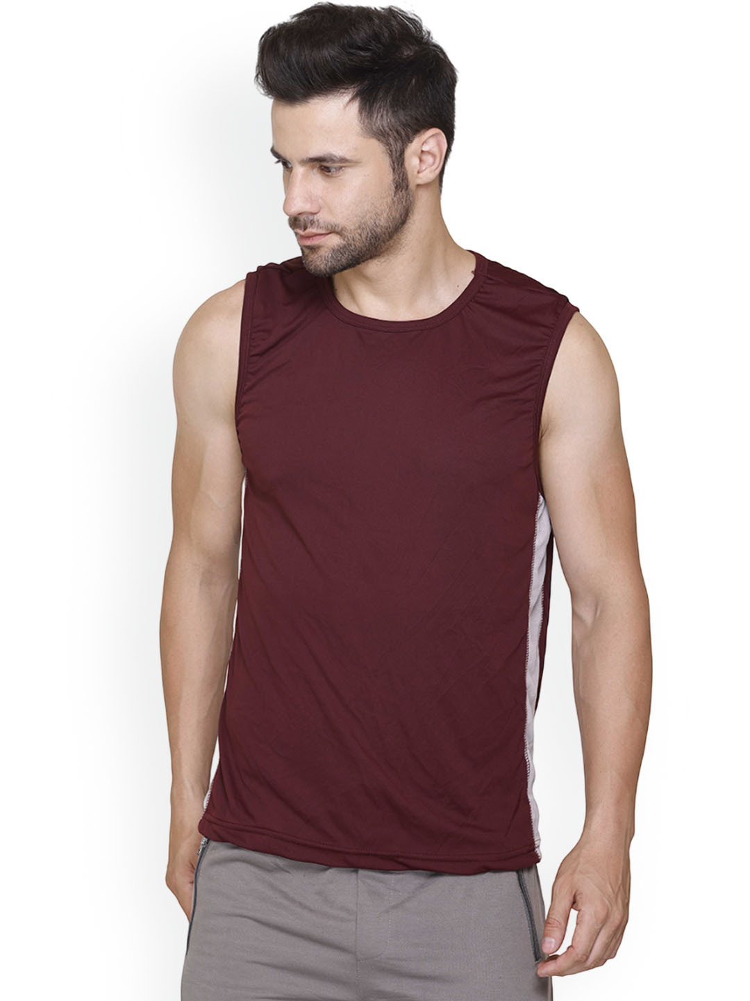 Colors and Blends Men Round Neck Sleeveless Innerwear VestsGVA-01-Wine-M