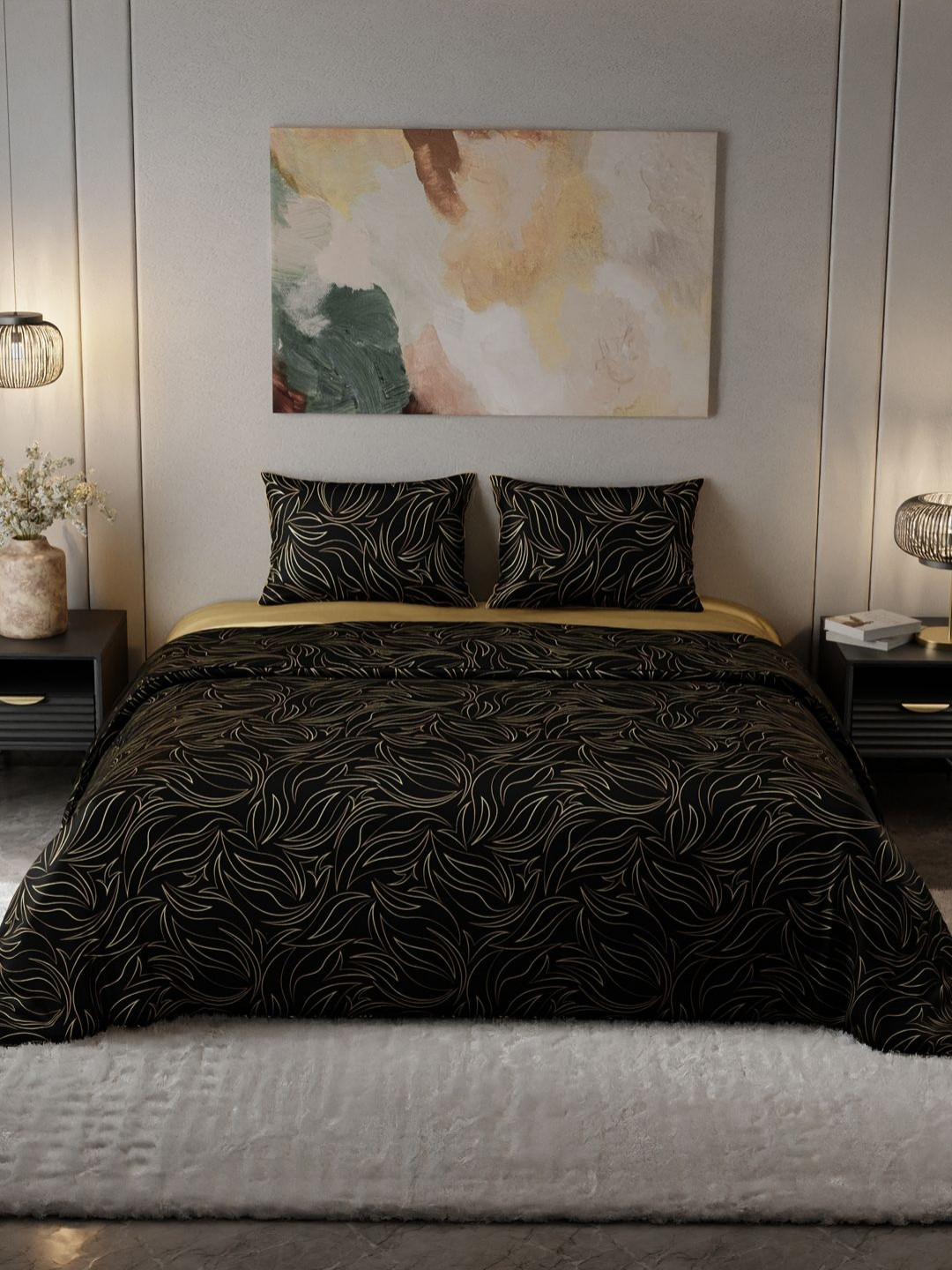 Stoa Paris Gold-Toned & Black Floral 4 Piece Double King Size Bedding Set