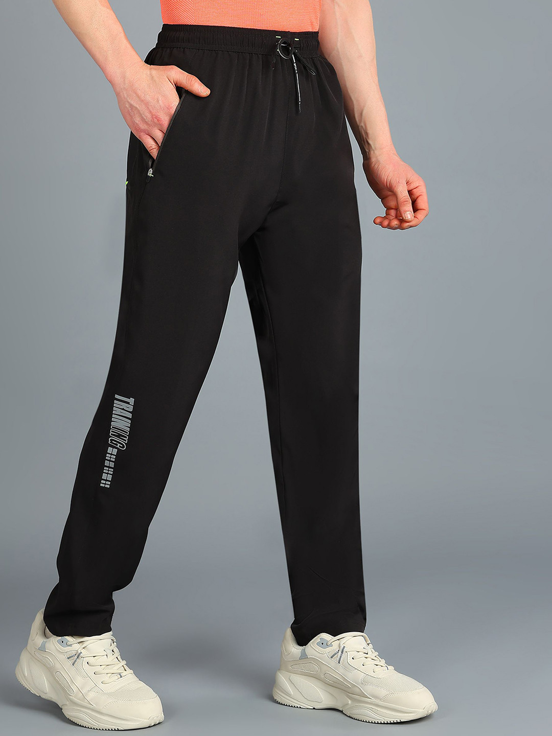 GNOCKFACE Men Rapid-Dry Mid Rise Track Pants
